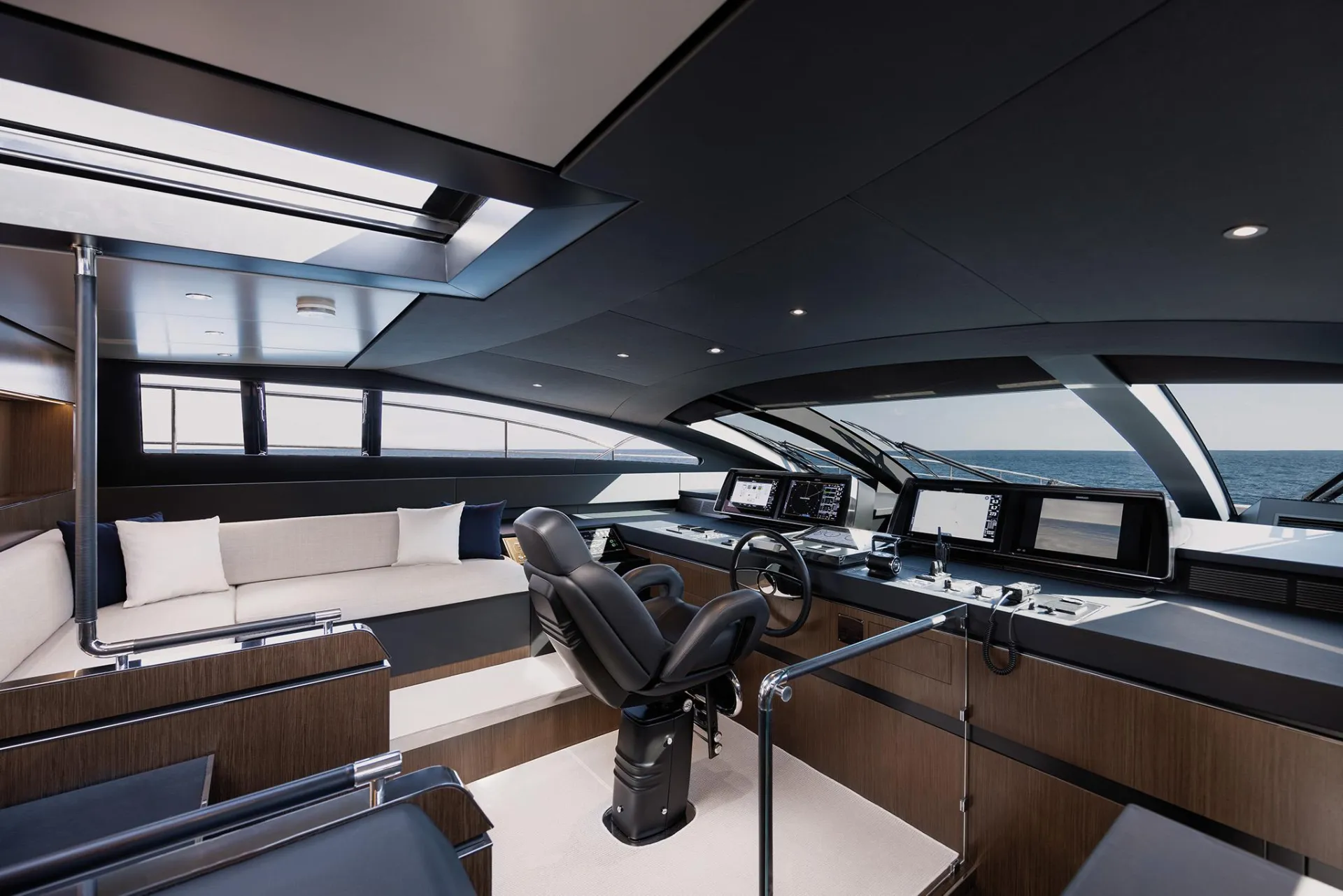 Riva Unveils the New 96' Argo Super