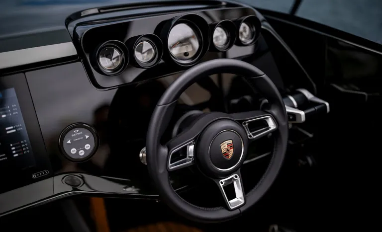 Frauscher X Porsche