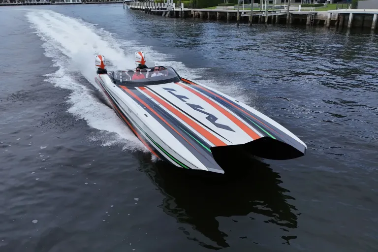 MTI 440X Catamaran