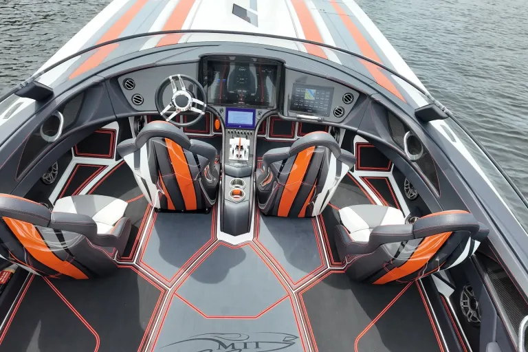 MTI 440X Catamaran
