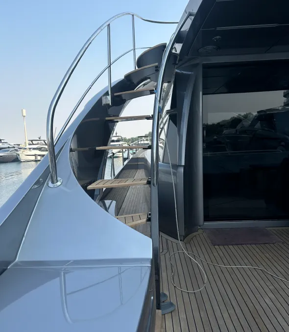 PERSHING 8X
