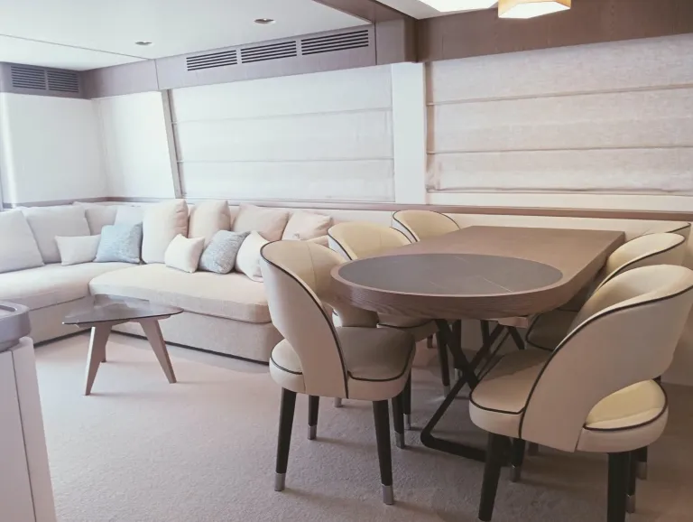 AZIMUT MAGELLANO 66