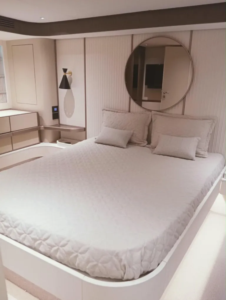 AZIMUT MAGELLANO 66