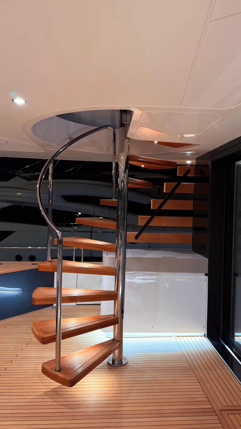 AZIMUT MAGELLANO 25