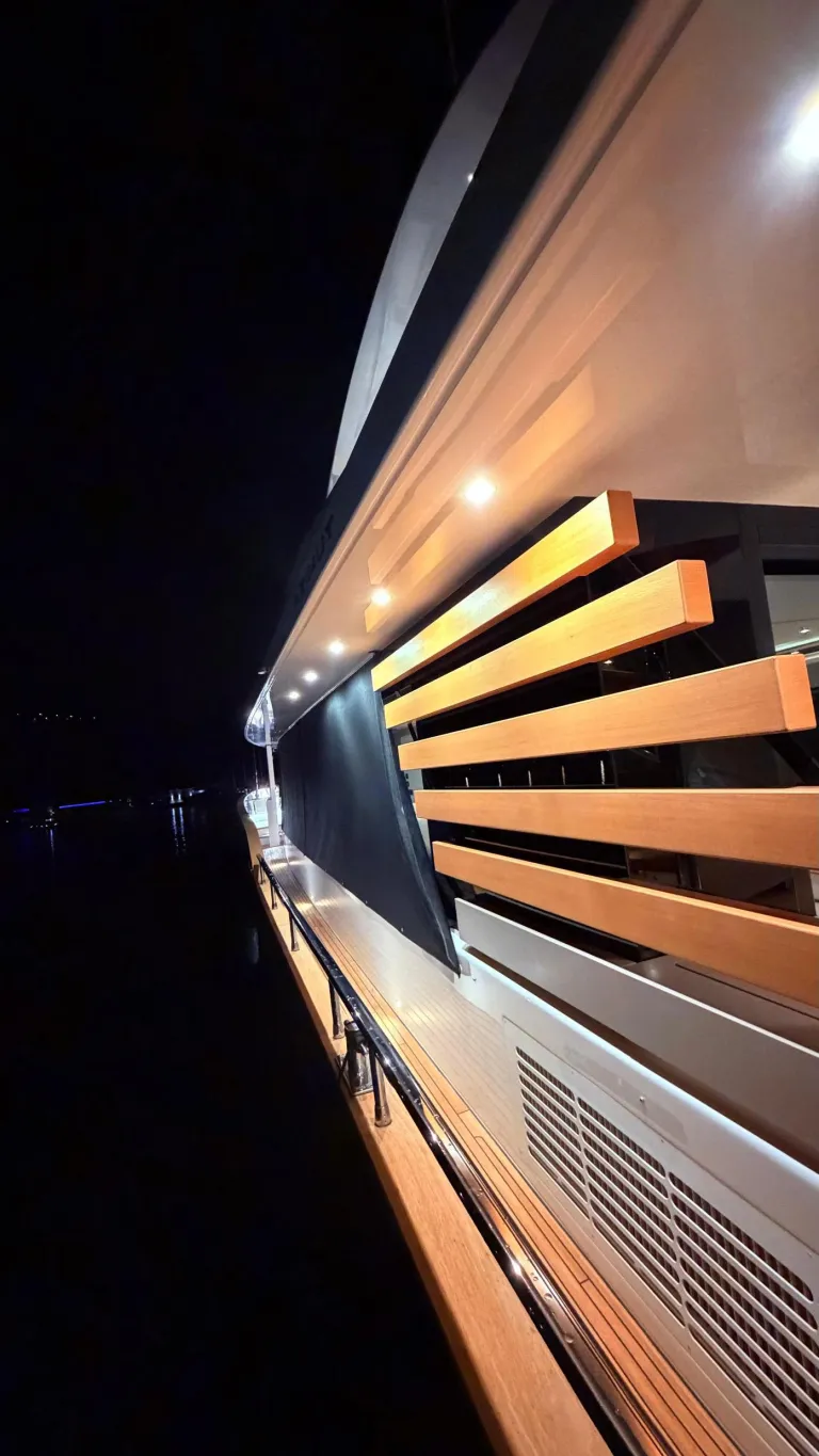 AZIMUT MAGELLANO 25