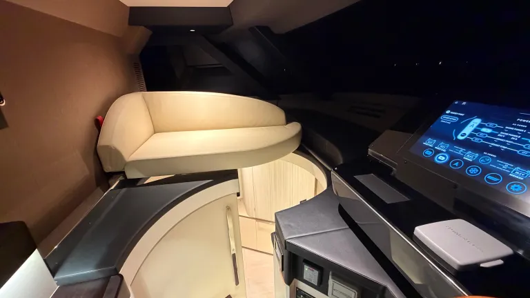 AZIMUT MAGELLANO 25